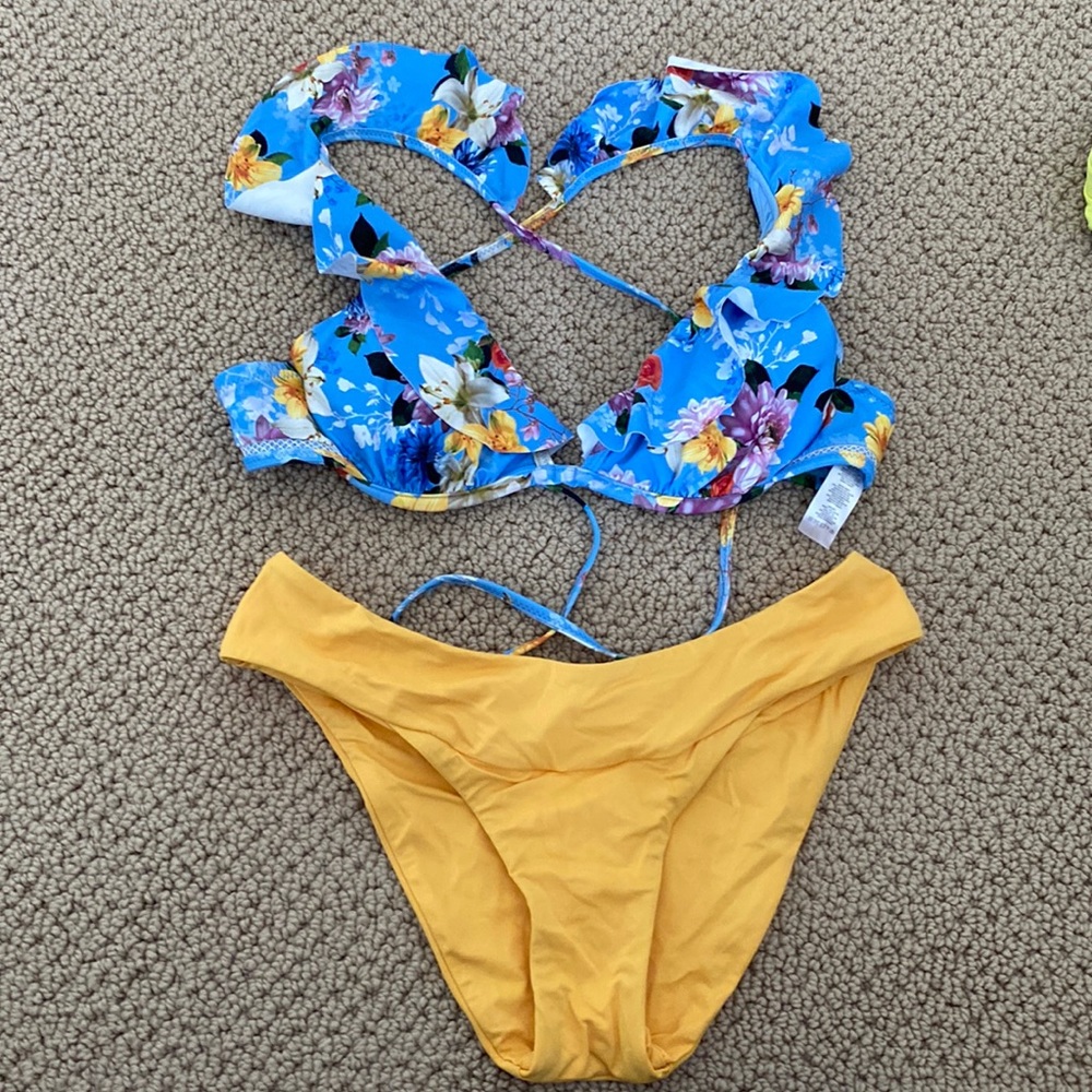Mismatch Bikini - image 1